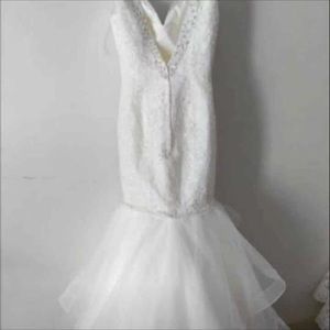 Wedding gown
